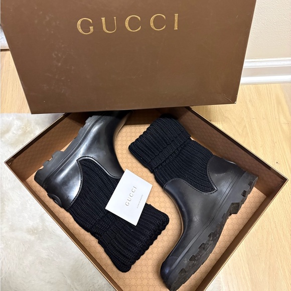 Authentic Women’s Gucci Lana Rubber Boots - Picture 8 of 9